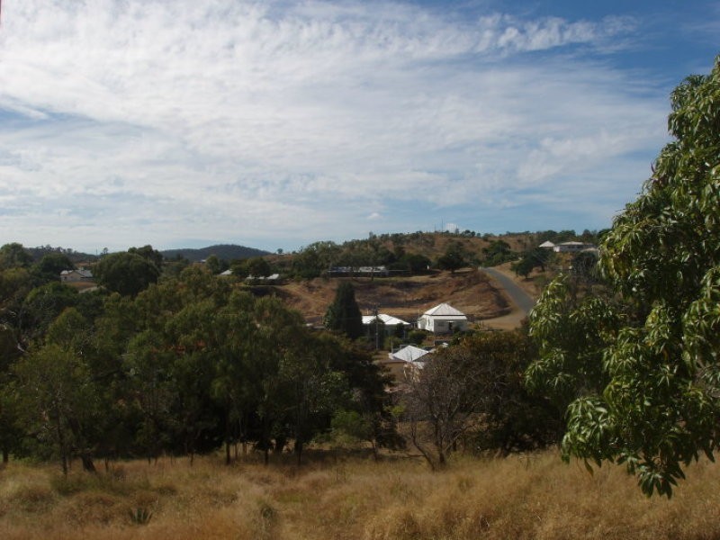 23 West Street, Mount Morgan QLD 4714
