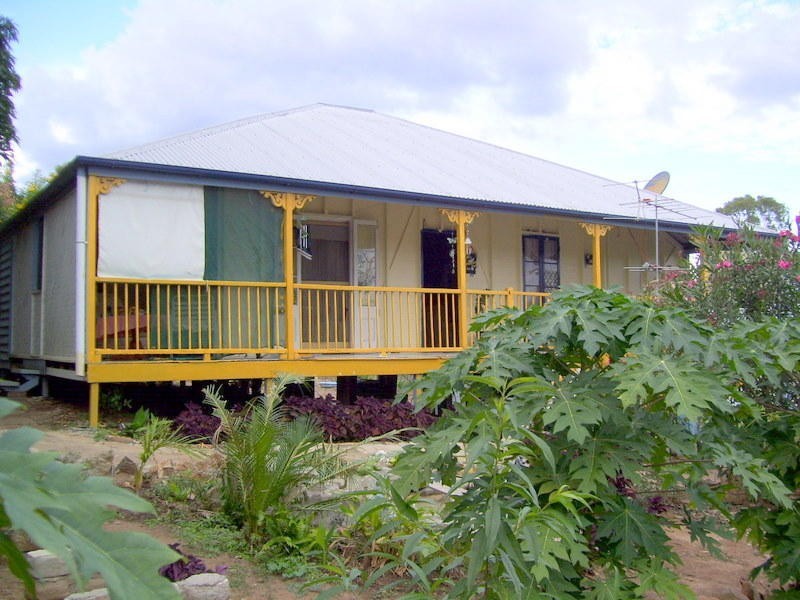 29 Coates Street, Mount Morgan QLD 4714