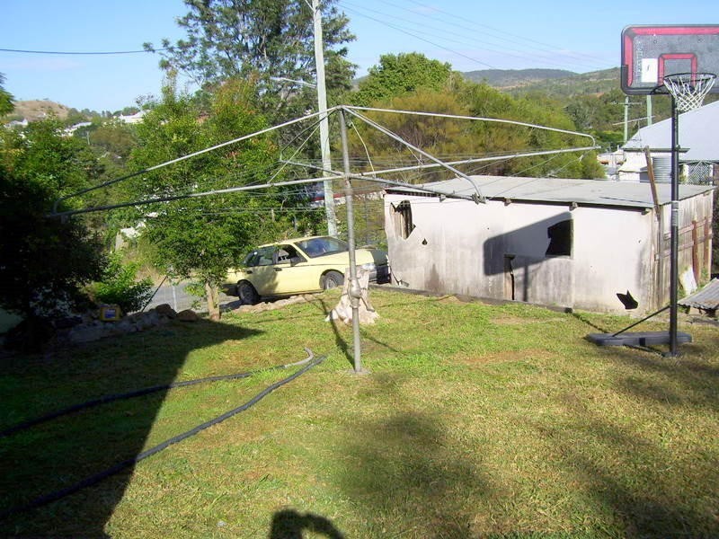 1 Gowdie Street, Mount Morgan QLD 4714