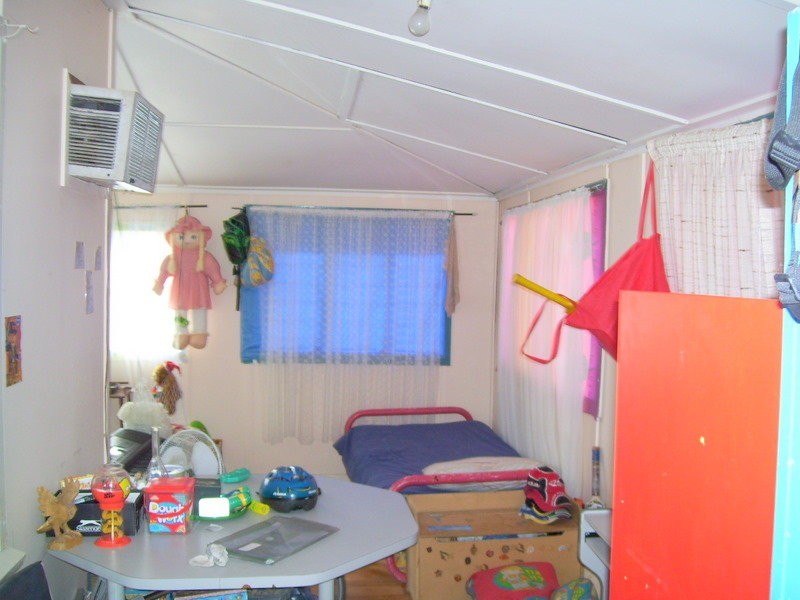 17 Queen Street, Mount Morgan QLD 4714