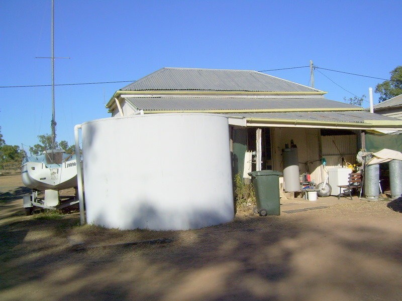17 Dee River Road, Wowan QLD 4702