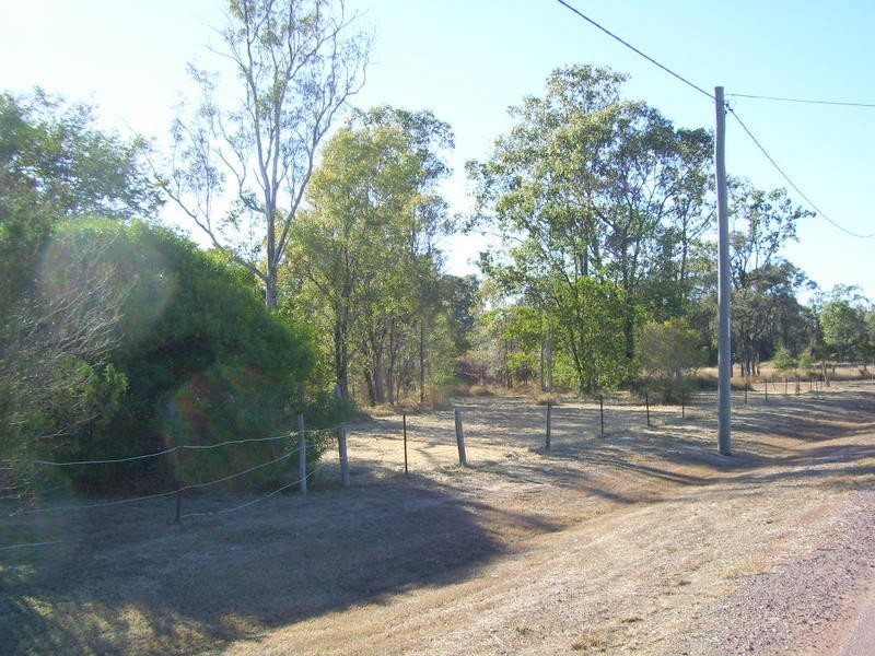17 Dee River Road, Wowan QLD 4702
