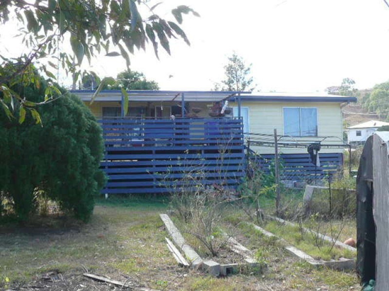 10 Killarney Lane, Mount Morgan QLD 4714