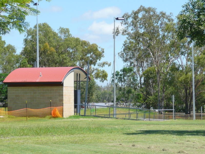 384 Quay Street, Depot Hill QLD 4700