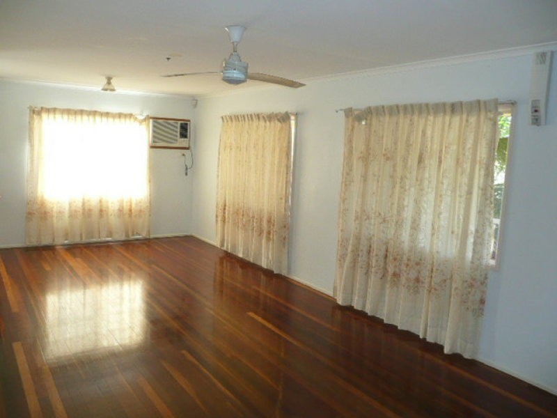 276 Blanchfield Street, Koongal QLD 4701