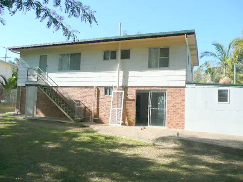 276 Blanchfield Street, Koongal QLD 4701