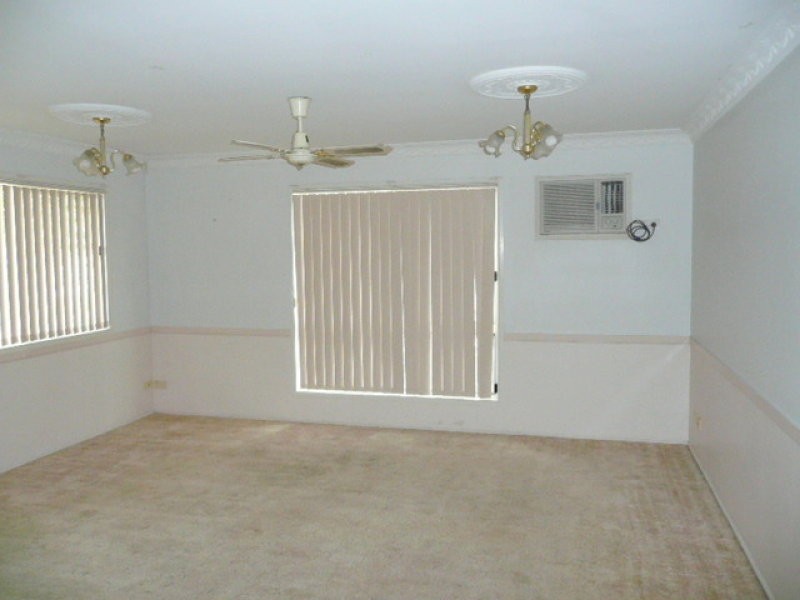 Park Avenue QLD 4701