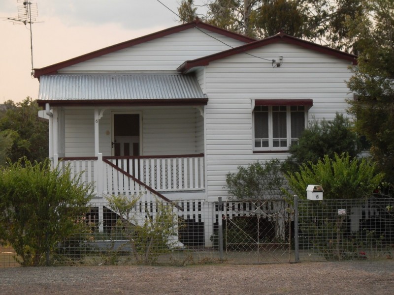6 Chenery Street, Mount Morgan QLD 4714