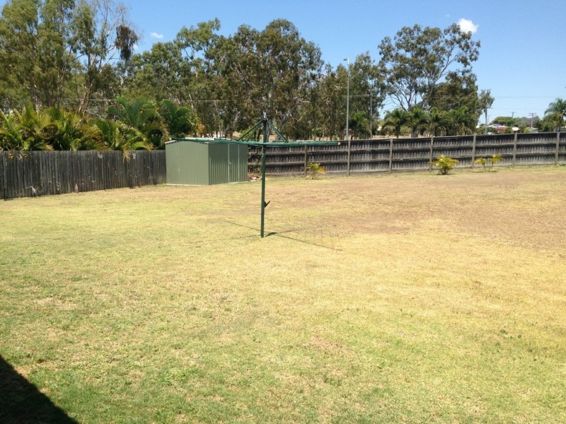 8 Riley Drive, Gracemere QLD 4702