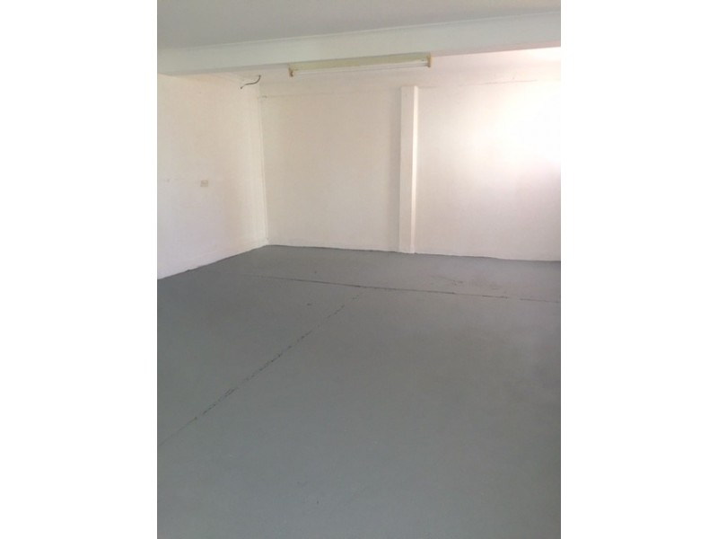 52 Gray Street, Park Avenue QLD 4701