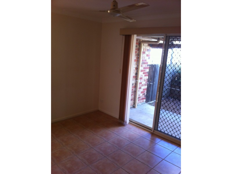6/385 Shand St, Frenchville QLD 4701