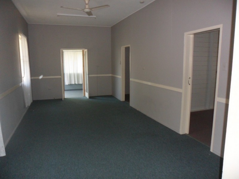 90 Kent Street, Rockhampton City QLD 4700