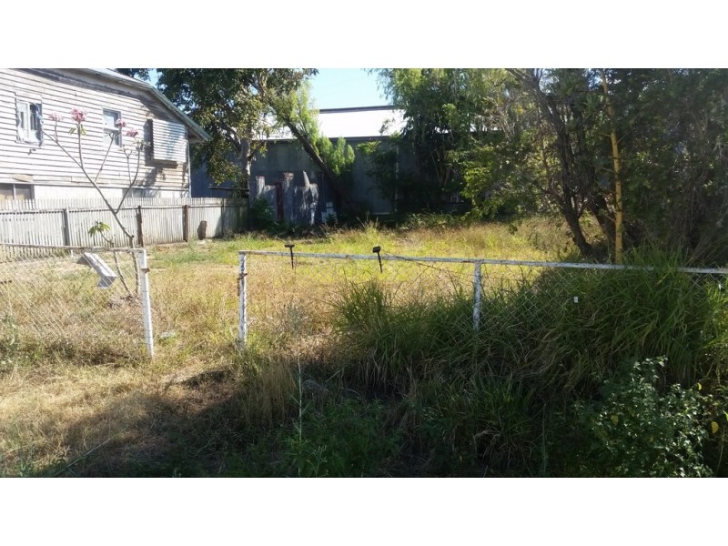 257 ALMA, Rockhampton City QLD 4700