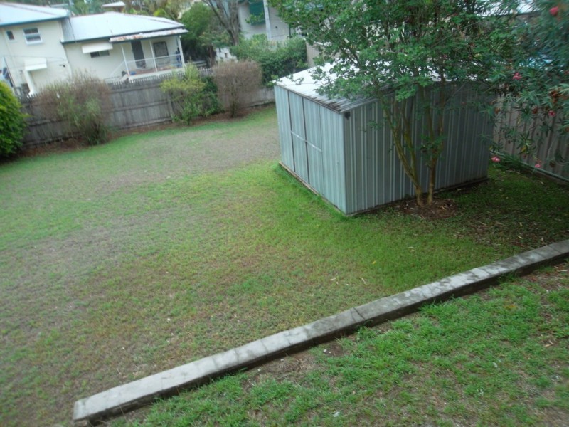 353 Philp Avenue, Frenchville QLD 4701