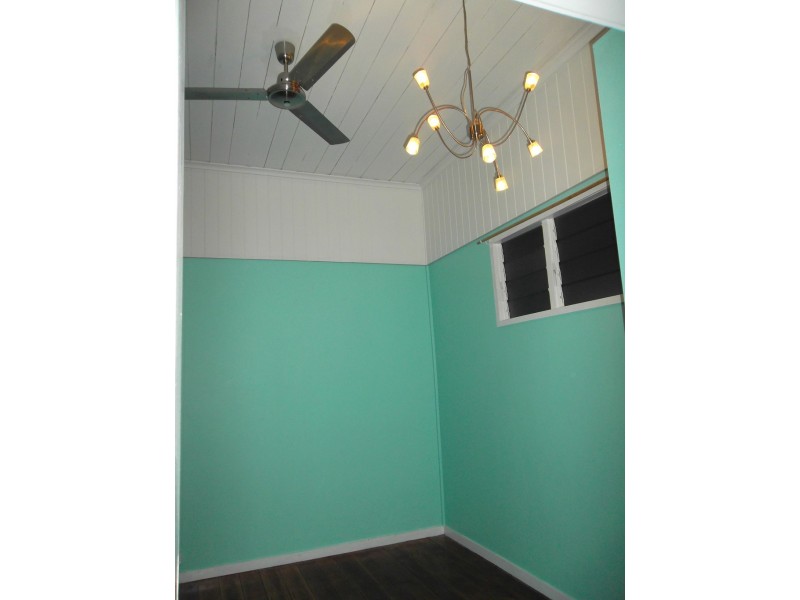 10 O’Connell Street, Depot Hill QLD 4700