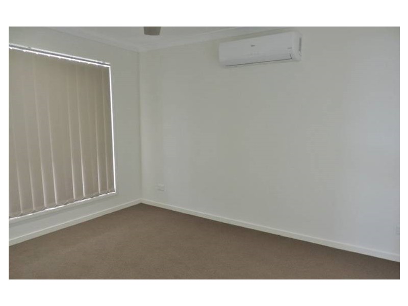 11 Florida Crescent, Parkhurst QLD 4702