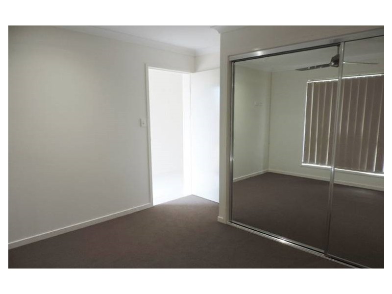 11 Florida Crescent, Parkhurst QLD 4702