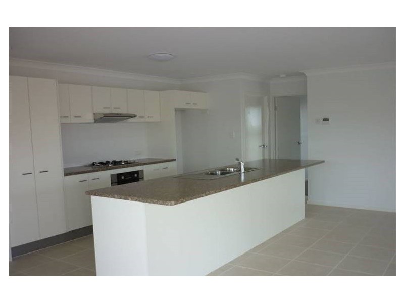 7 Press Court, Gracemere QLD 4702