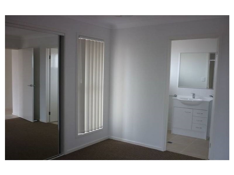7 Press Court, Gracemere QLD 4702