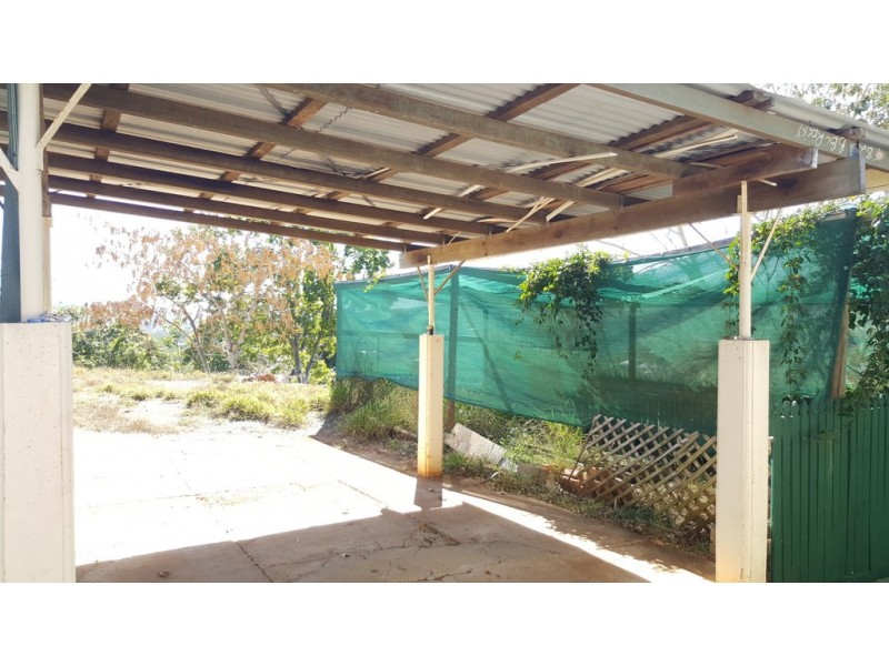 30 West Street, Mount Morgan QLD 4714