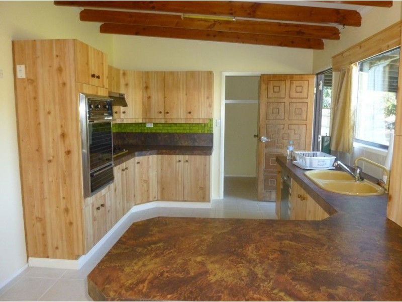 123 Lindleys Road, Etna Creek QLD 4702