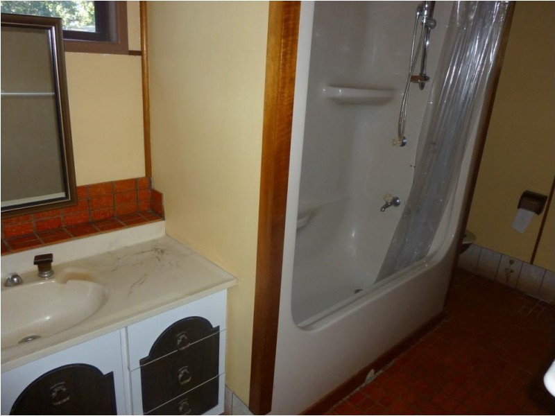 123 Lindleys Road, Etna Creek QLD 4702