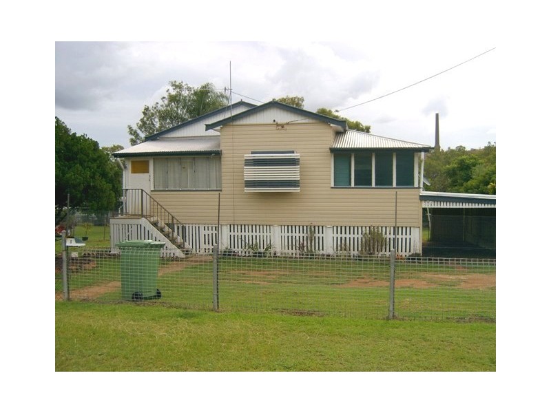 8 Chenery Street, Mount Morgan QLD 4714