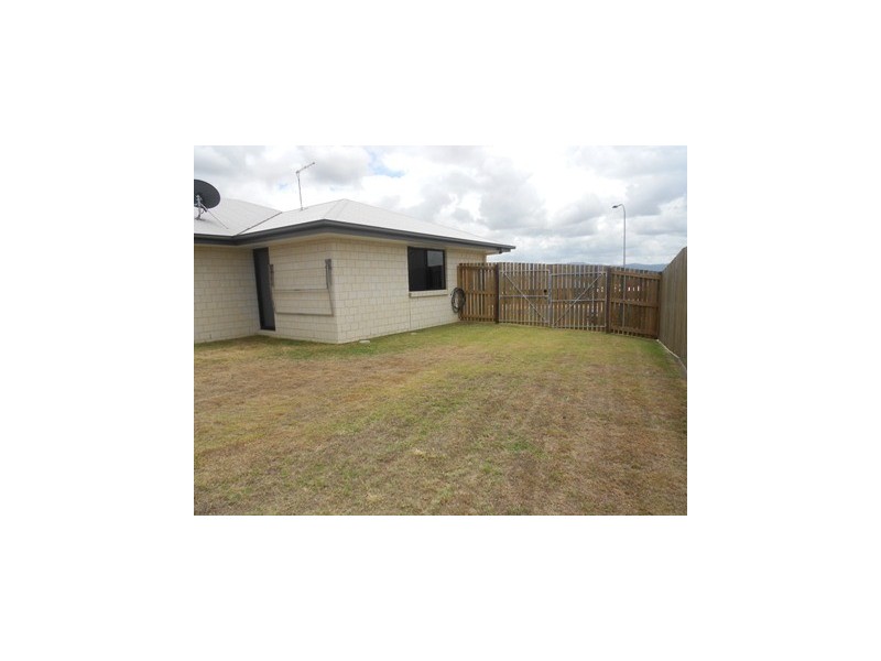 17 Jardine Court, Gracemere QLD 4702