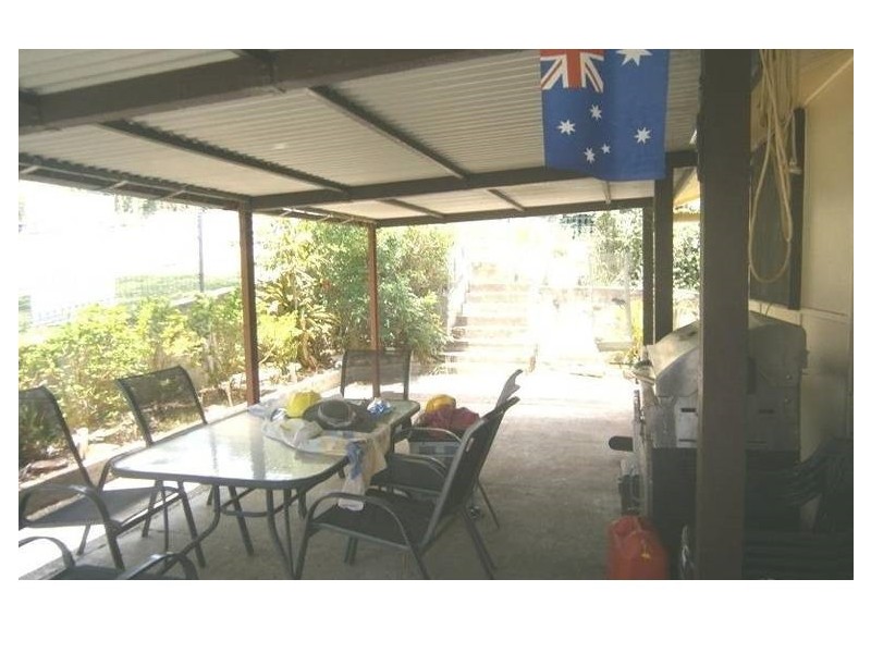 38 Gordon Street, Mount Morgan QLD 4714