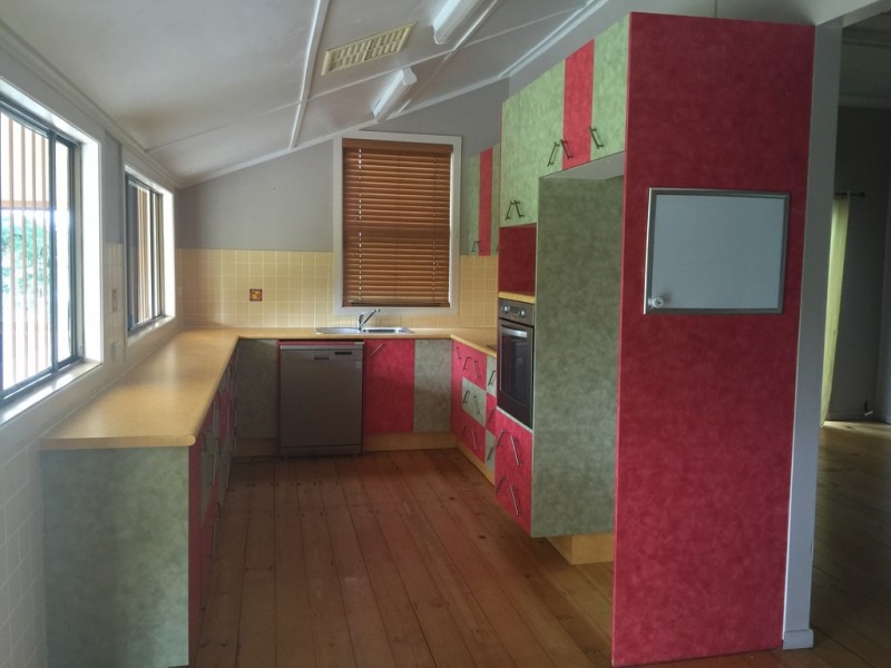 342 Waterloo Street, Berserker QLD 4701