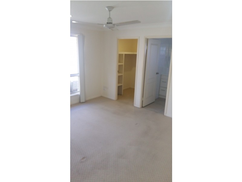 17 Webster ST, Gracemere QLD 4702