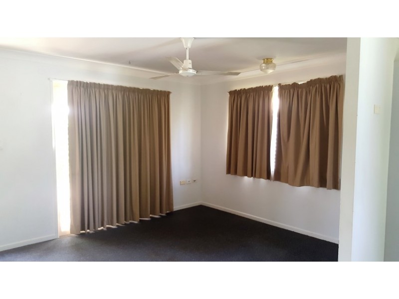 13 Poole Street, Kawana QLD 4701