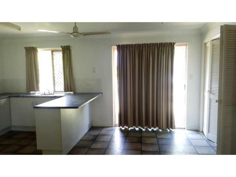 13 Poole Street, Kawana QLD 4701