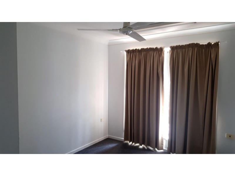 13 Poole Street, Kawana QLD 4701