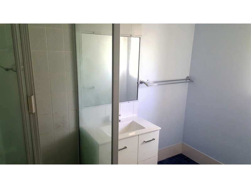 13 Poole Street, Kawana QLD 4701
