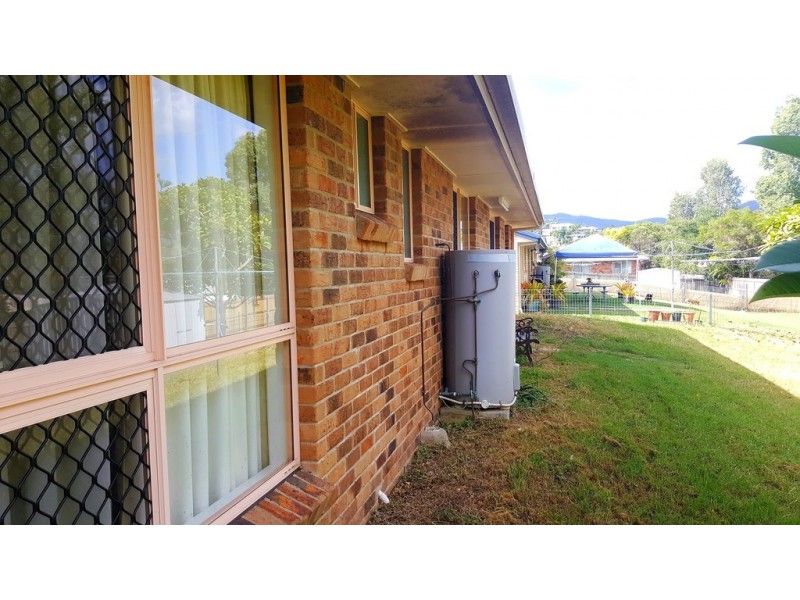 13 Poole Street, Kawana QLD 4701