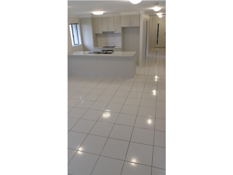 8 Serendipity Way, Gracemere QLD 4702