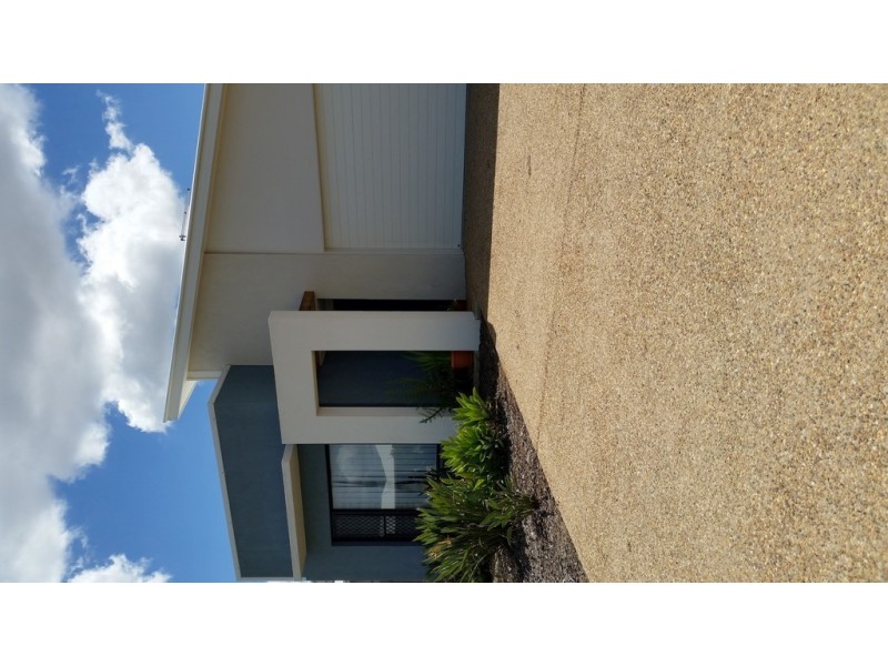8 Serendipity Way, Gracemere QLD 4702