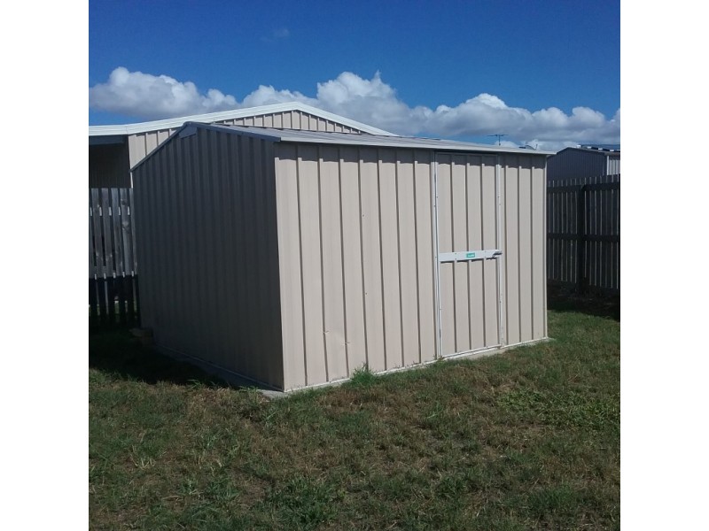 14 Tippett Crescent, Gracemere QLD 4702