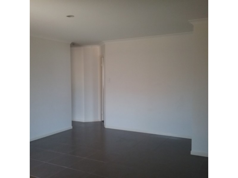 11 Doongarra Cres, Gracemere QLD 4702