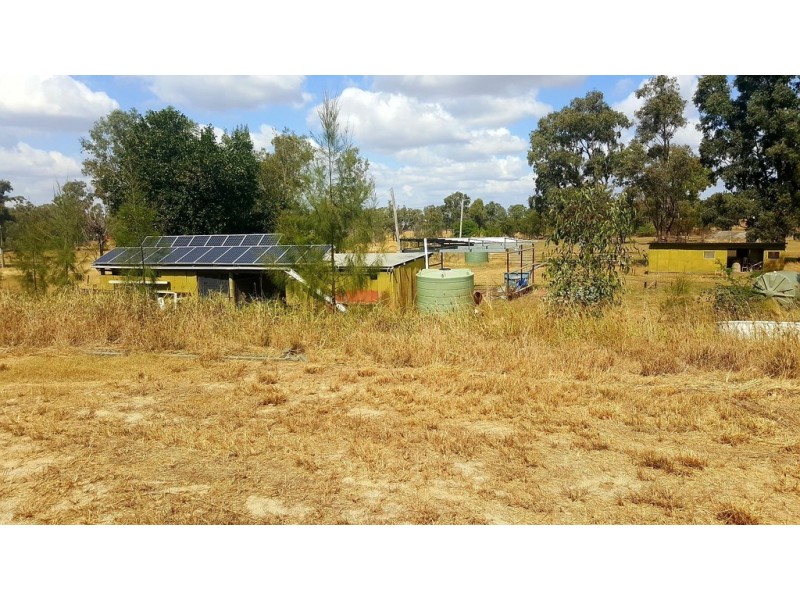 32 Pink Lily Road, Pink Lily QLD 4702