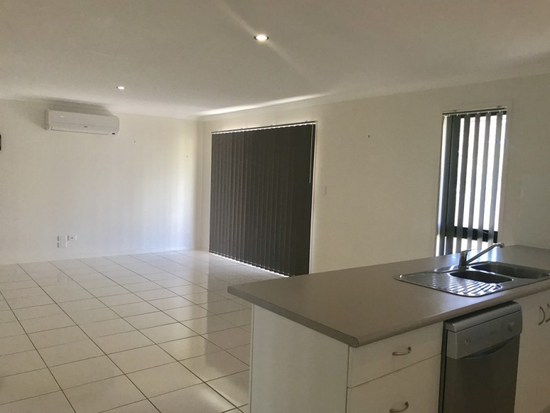 17 Vermont Drive, Parkhurst QLD 4702