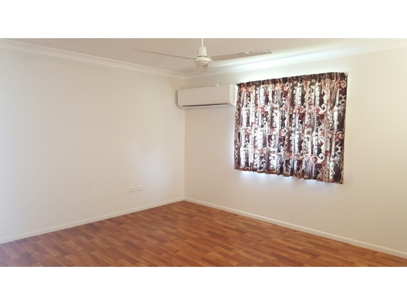 4 Birch Street, Park Avenue QLD 4701