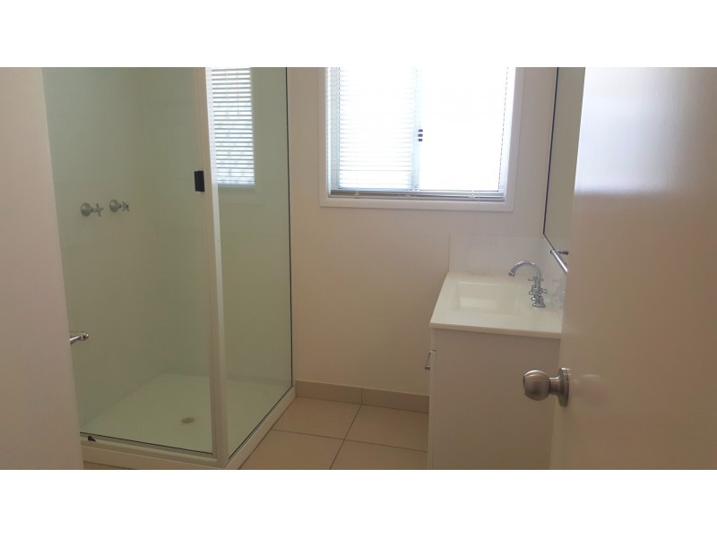 4 Birch Street, Park Avenue QLD 4701