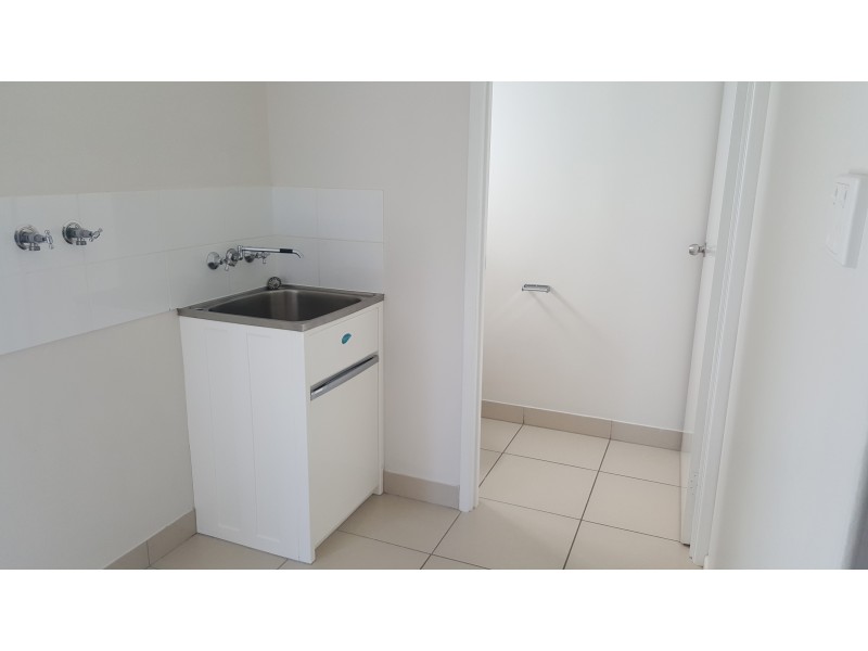 4 Birch Street, Park Avenue QLD 4701