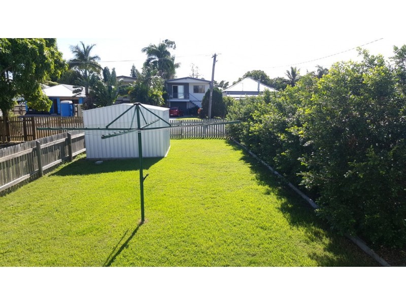 4 Birch Street, Park Avenue QLD 4701