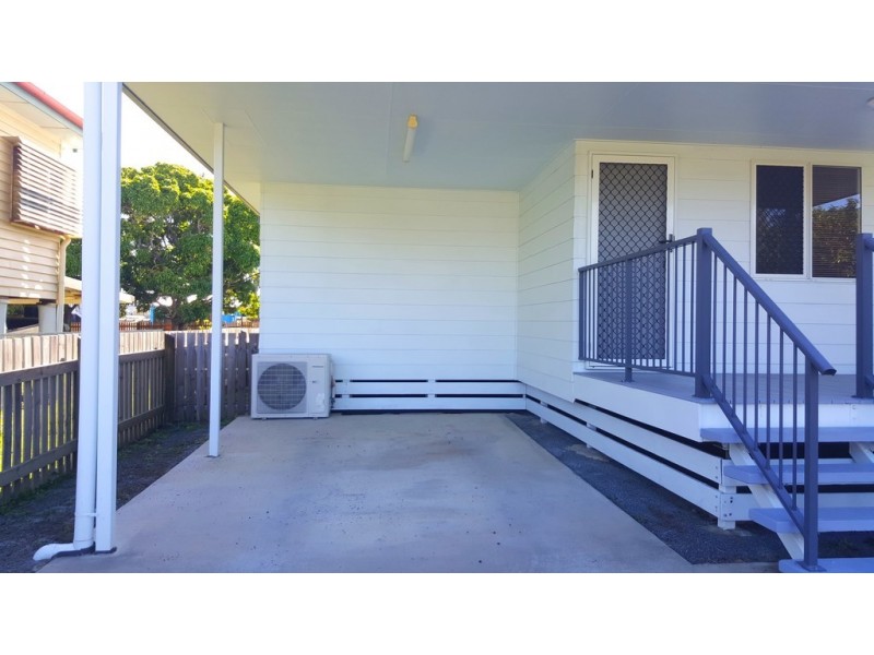 4 Birch Street, Park Avenue QLD 4701