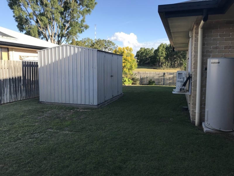 8 Gilmore Court, Gracemere QLD 4702