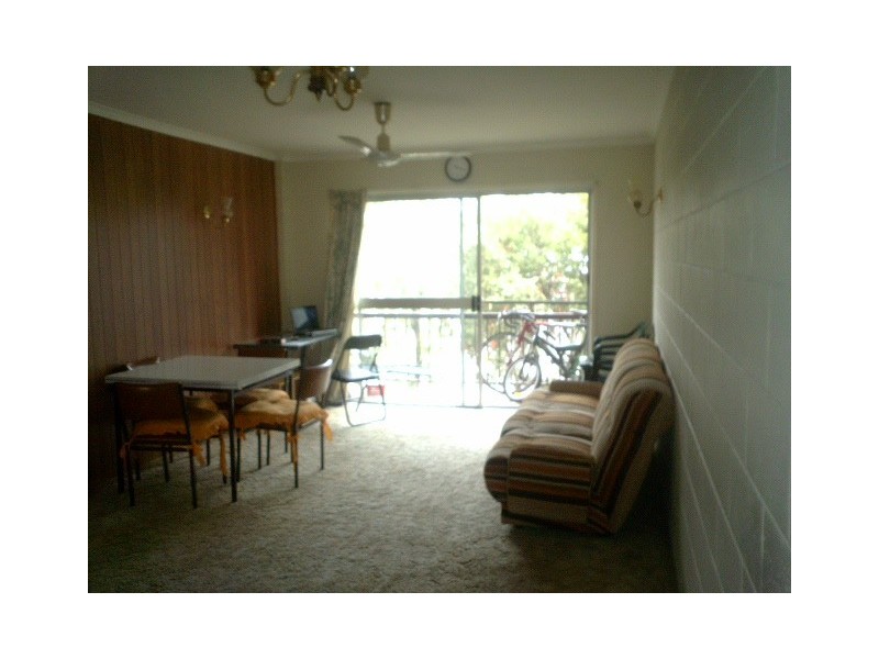 5/98 High Street, Berserker QLD 4701