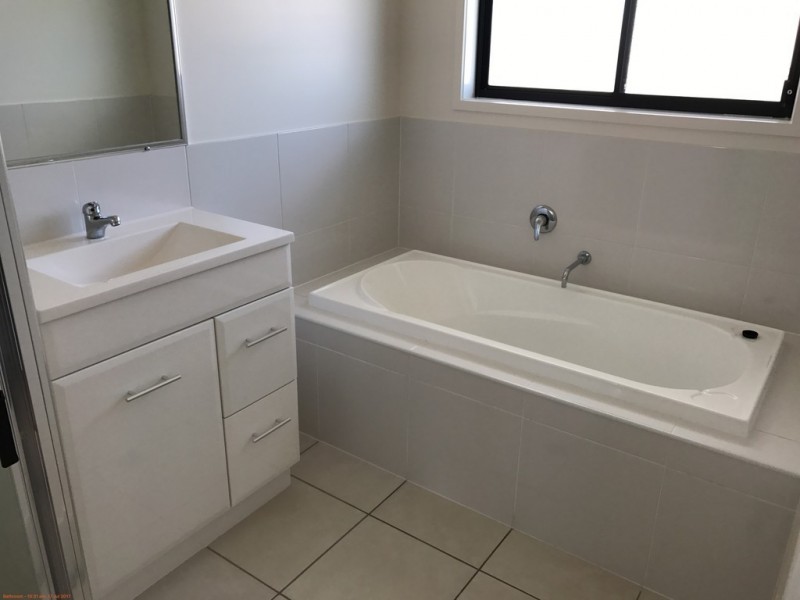 4 Maryland Way, Parkhurst QLD 4702